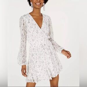TRIXXI Flowy White & Black Cube Specks Chiffon Long Sleeve Mini Dress, size LG